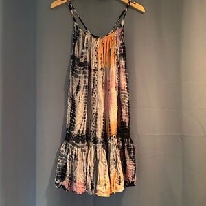 BEACH COVER UP
